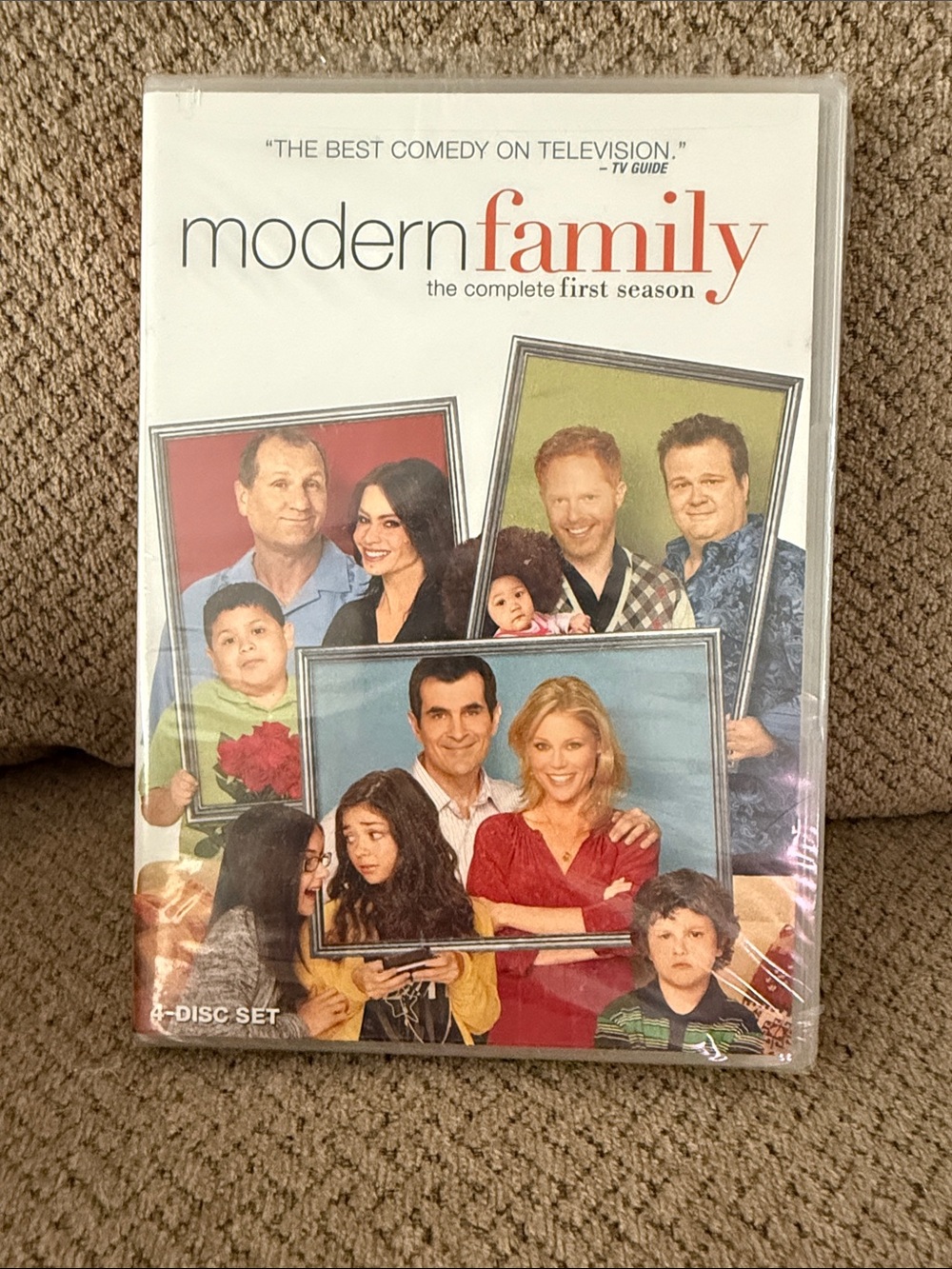 Modern Family: The Complete First Season - NEW